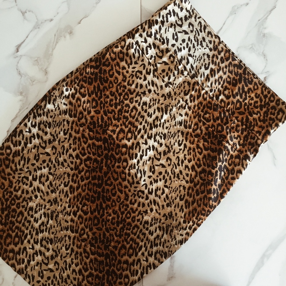 Forever 21 Cheetah Midi Skirt